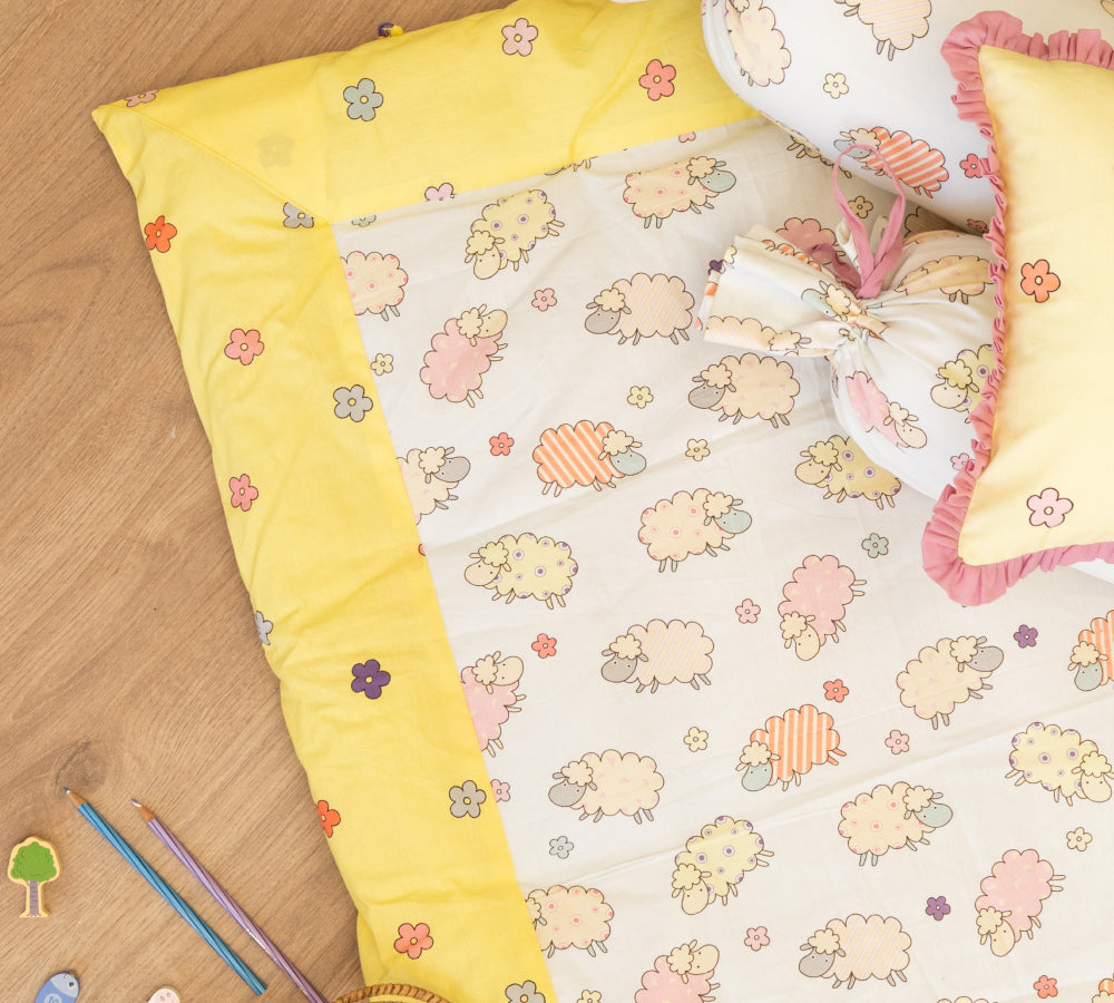 Baa Baa Black Sheep Matress