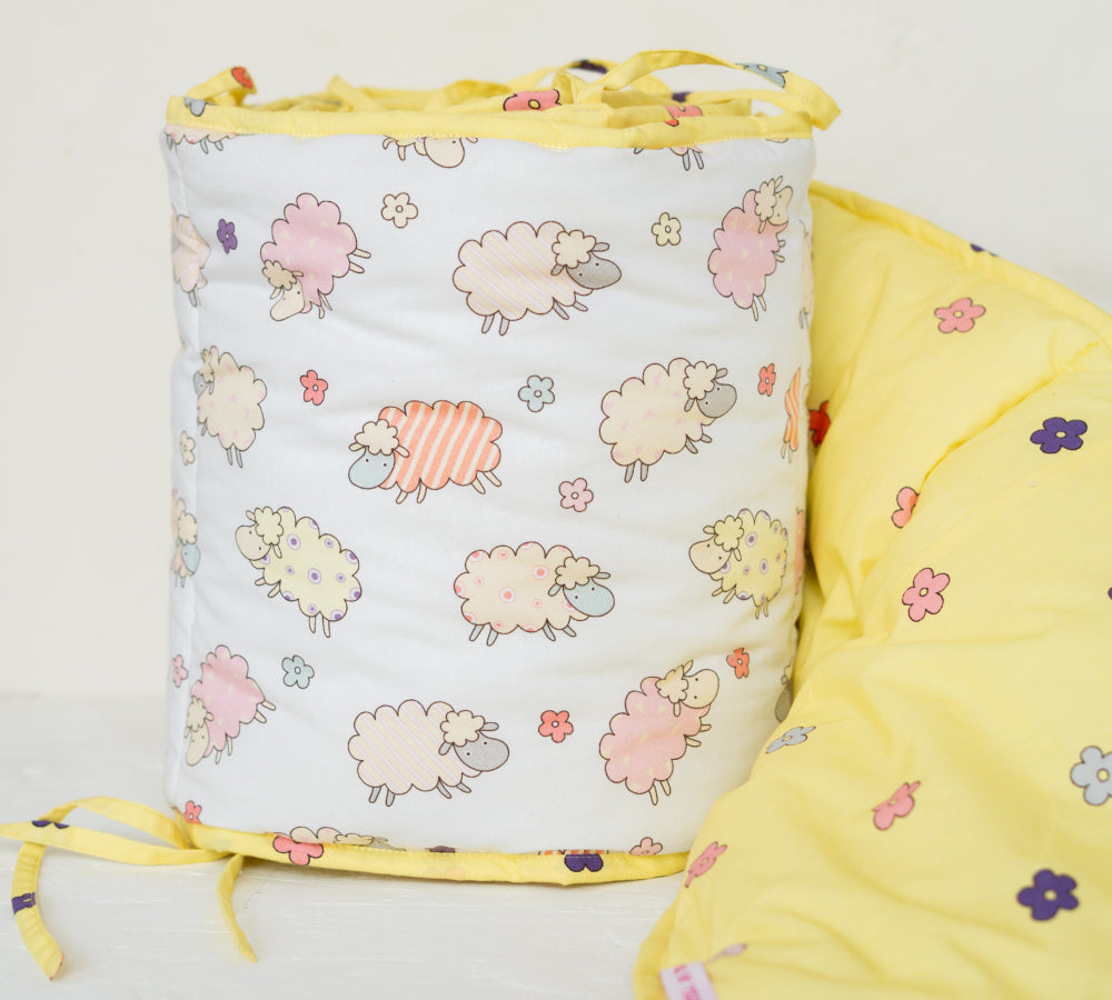 Baa Baa Black Sheep Cotbumper