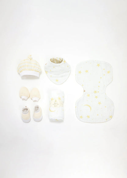 Luna Welcome Baby Gift Box